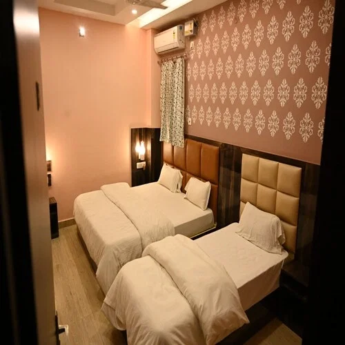 Hotel Neel Gagan near Varanasi, Uttar Pradesh - Property Image - 3