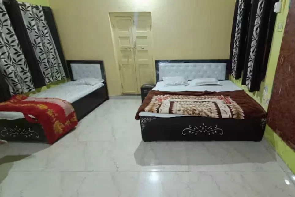 Laxmi Bhawan Dharamshala near Vrindavan, Uttar Pradesh - Property Image - 3