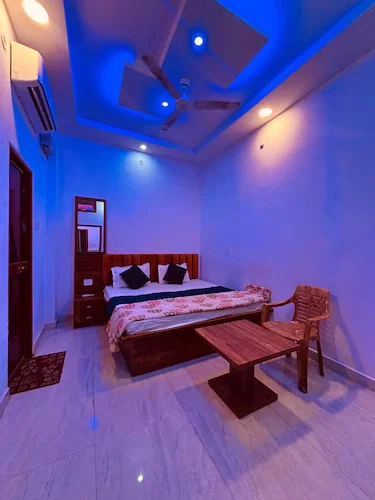 Diamond Guest House near Ayodhya, Uttar Pradesh - Property Image - 2