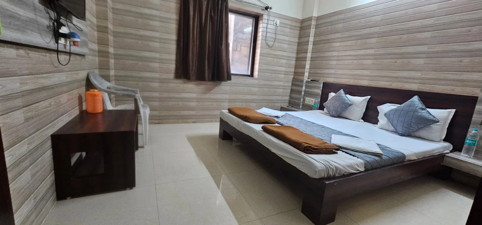 Hotel Madhusudan near Dwarka, Gujarat - Property Image - 2