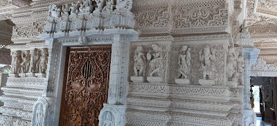 Kunthunath Shwetambar Jain Temple