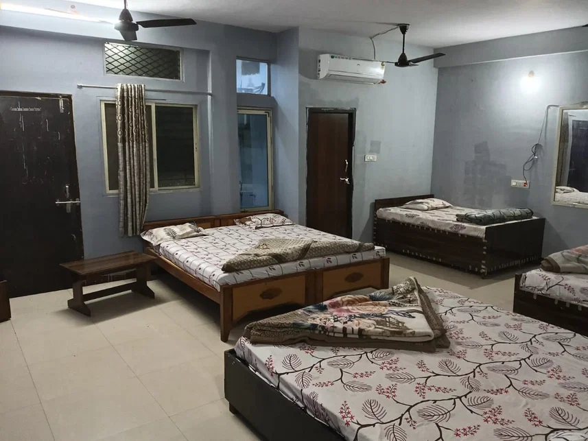 Hotel Shri Gajanan near Omkareshwar, Madhya Pradesh - Property Image - 3