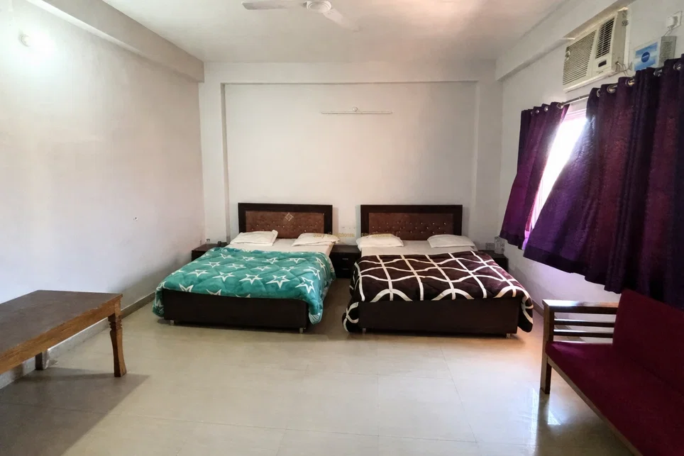 Pracheen Shree Juna Akhada Bhawan near Haridwar, Uttarakhand - Property Image - 3