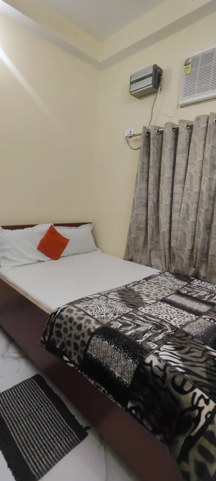 JPM Paying Guest House near Varanasi, Uttar Pradesh - Property Image - 3