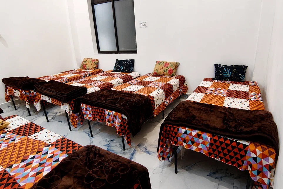 Parashar Prem Sadan Atithiyeyam near Prayagraj, Uttar Pradesh - Property Image - 2