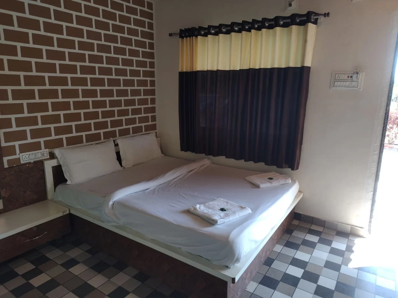 Hirni Resort near Junagadh, Gujarat - Property Image - 2