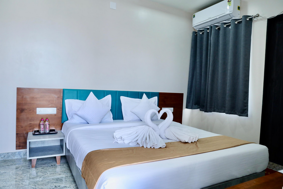Hotel Lord Krishna near Dwarka, Gujarat - Property Image - 3