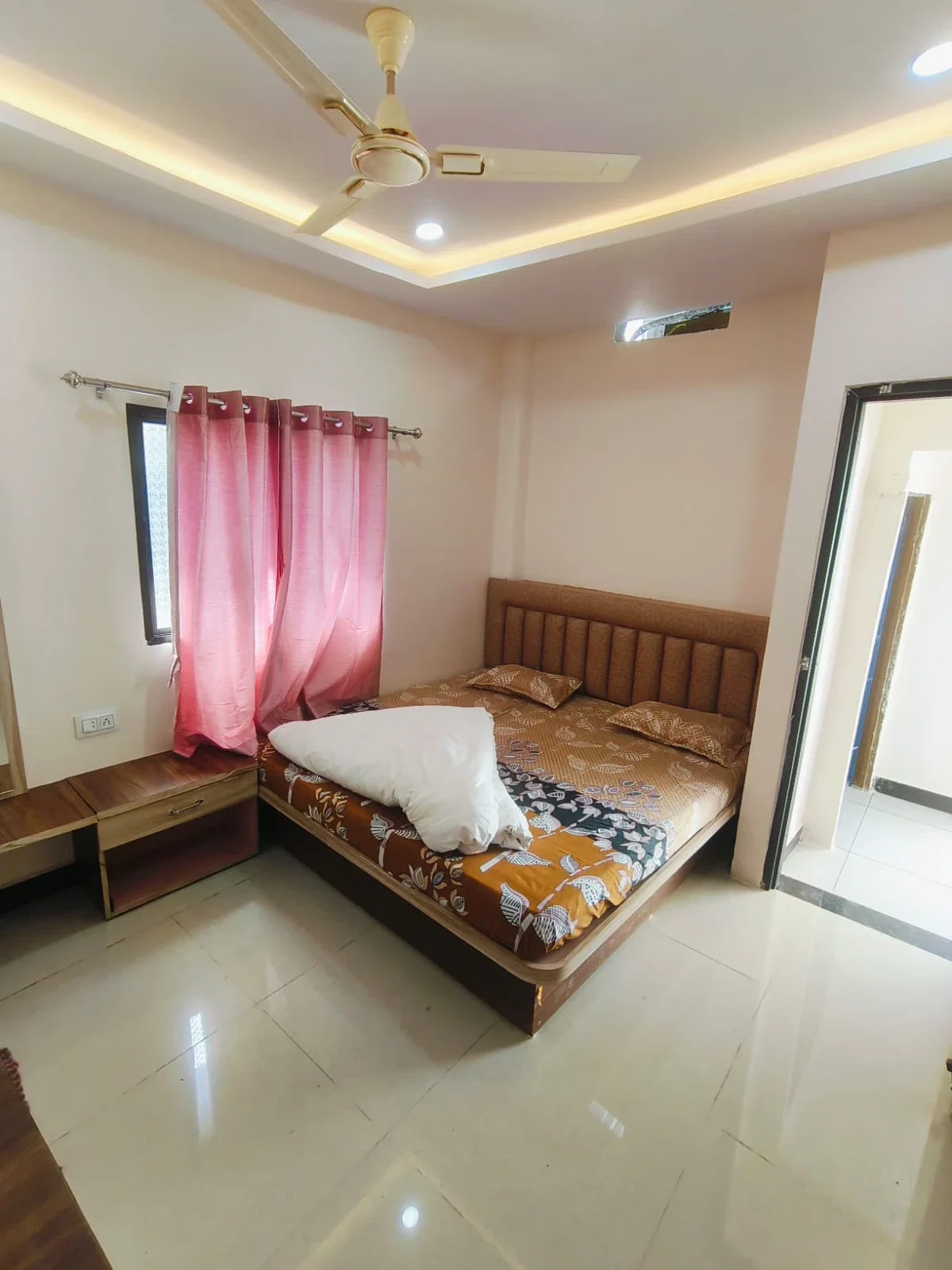 Trilokeshwar Mahadev Guest House near Ujjain, Madhya Pradesh - Property Image - 1
