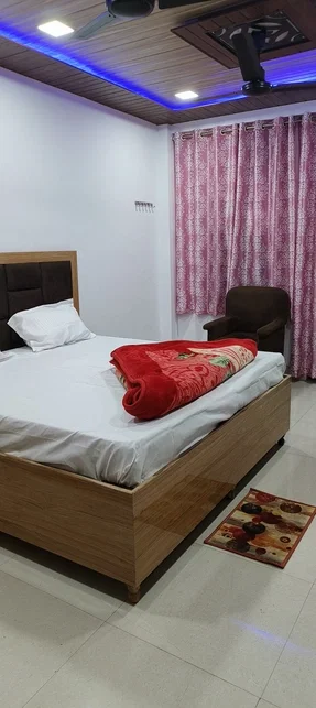 Kanha Paying Guest House near Mathura, Uttar Pradesh - Property Image - 3