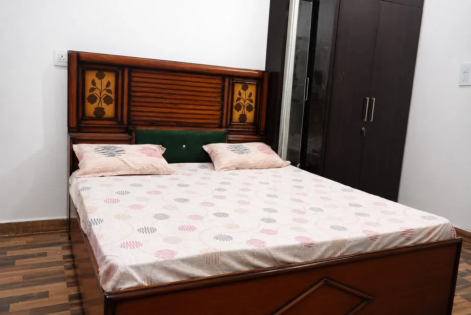 Parashar Prem Sadan Atithiyeyam near Prayagraj, Uttar Pradesh - Property Image - 1