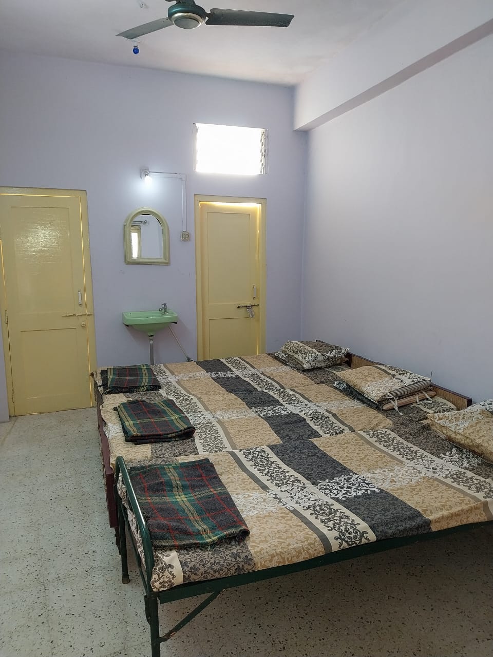 Jolly Guest House