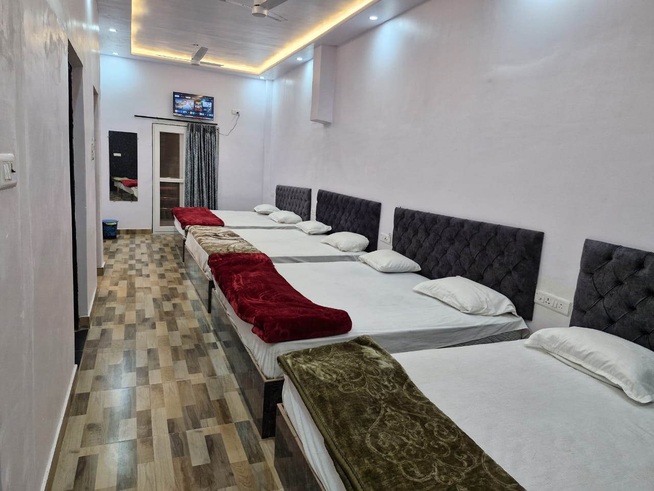 Hotel Krishna Inn near Prayagraj, Uttar Pradesh - Property Image - 3